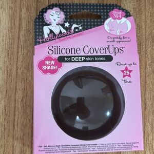 NIB Hollywood Fashion Secrets Dark Skin Tone Silicone Coverups